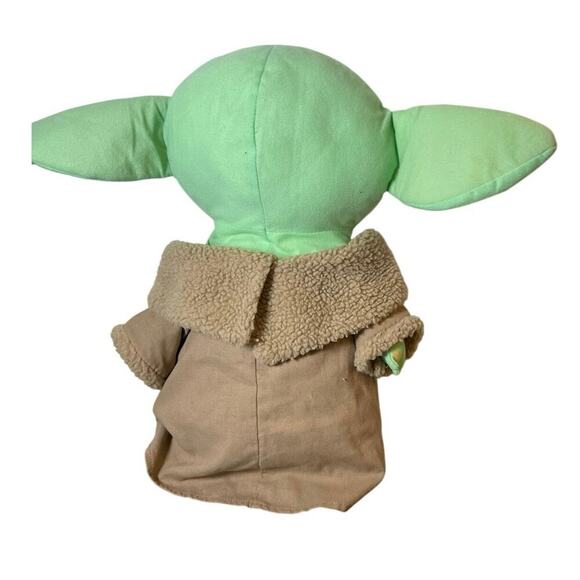 STAR WARS BABY YODA 17’ PLUSHIE MANDALORIAN LARGE COLLECTIBLE KAWAII  LUCAS FILM - Picture 8 of 11